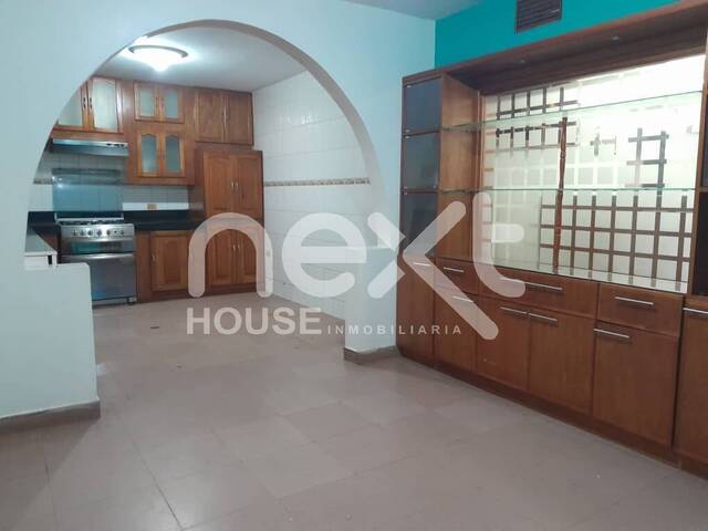 #3041 - CASA para Alquiler en Maracaibo - V