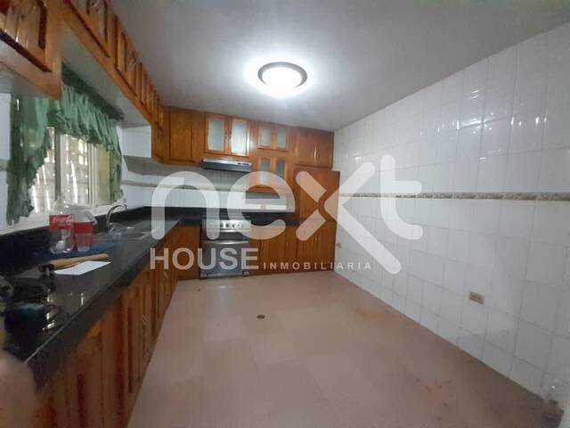 #3041 - CASA para Alquiler en Maracaibo - V