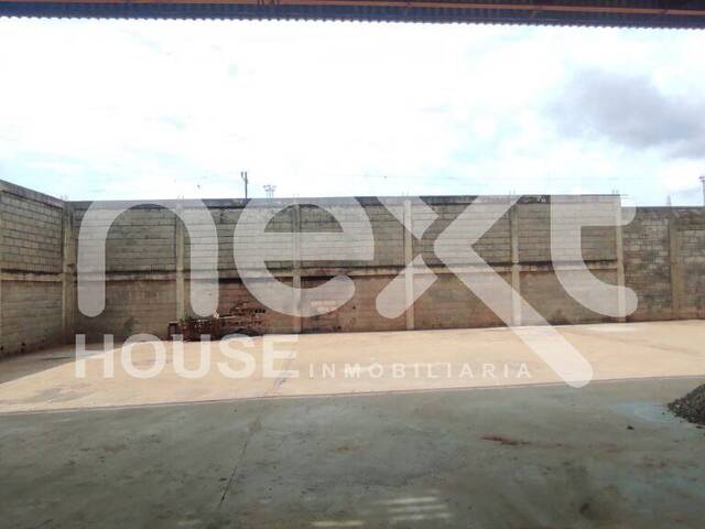 #3042 - GALPÓN para Alquiler en San Francisco - V