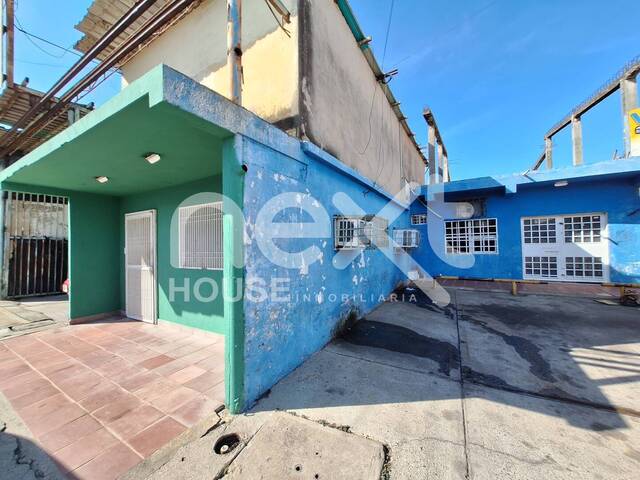 #3053 - LOCAL COMERCIAL para Venta en Ciudad Ojeda - V