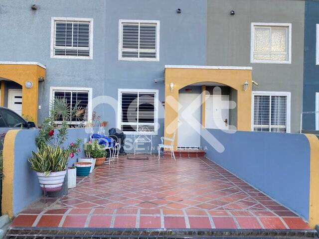 #3093 - TOWNHOUSE para Venta en Maracaibo - V