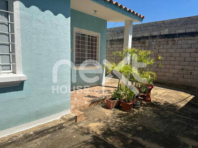 #3215 - CASA para Venta en Maracaibo - V - 2
