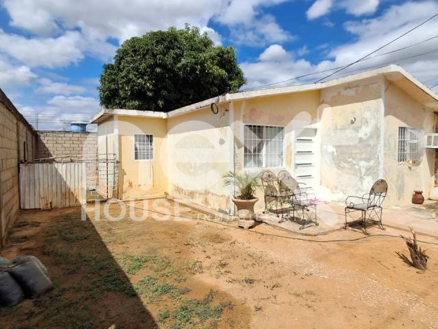 #3240 - CASA para Venta en Maracaibo - V - 2