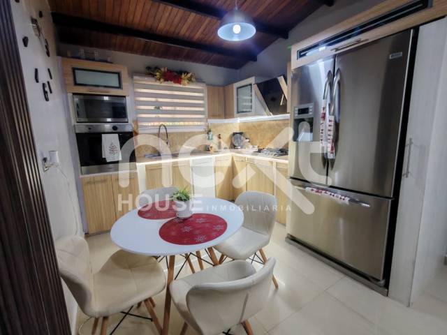 #3260 - CASA para Venta en San Francisco - V - 2