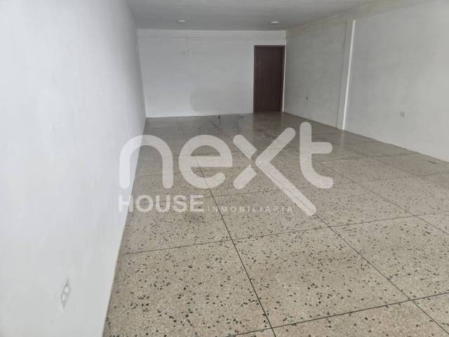 Alquiler en Av. 34 - Ciudad Ojeda