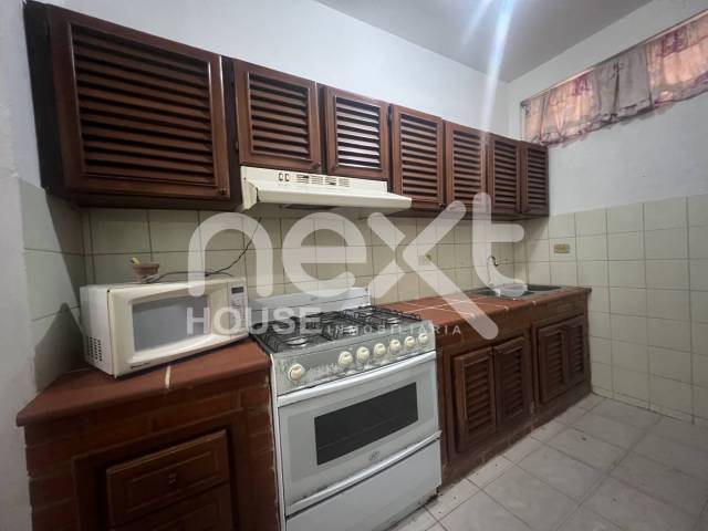 Alquiler en Calle Bermudez - Ciudad Ojeda