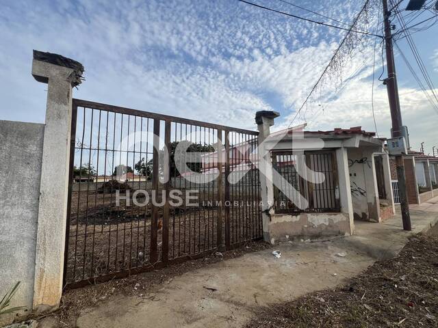 #3664 - TERRENO para Venta en Ciudad Ojeda - V