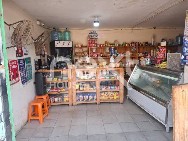 #3879 - LOCAL COMERCIAL para Venta en Maracaibo - V