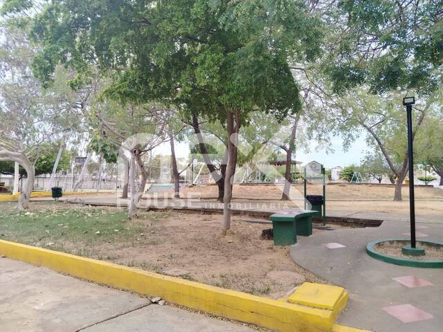 TOWNHOUSE para Venta en Maracaibo - 5