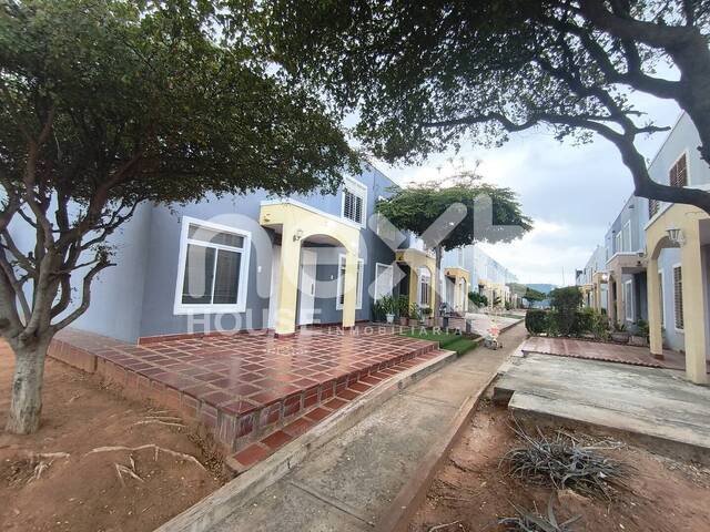 TOWNHOUSE para Venta en Maracaibo - 3