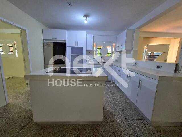 #3988 - CASA para Alquiler en Ciudad Ojeda - V