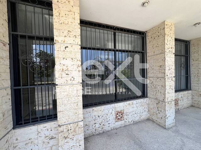 #4208 - LOCAL COMERCIAL para Alquiler en Ciudad Ojeda - V