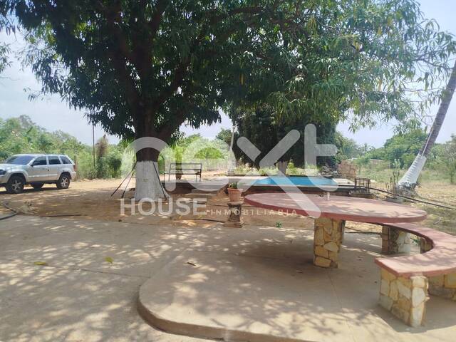 #4252 - GRANJA / FINCA para Venta en Maracaibo - V - 3