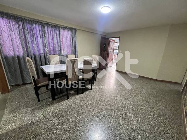 Venta en Urb. Urdaneta - Maracaibo