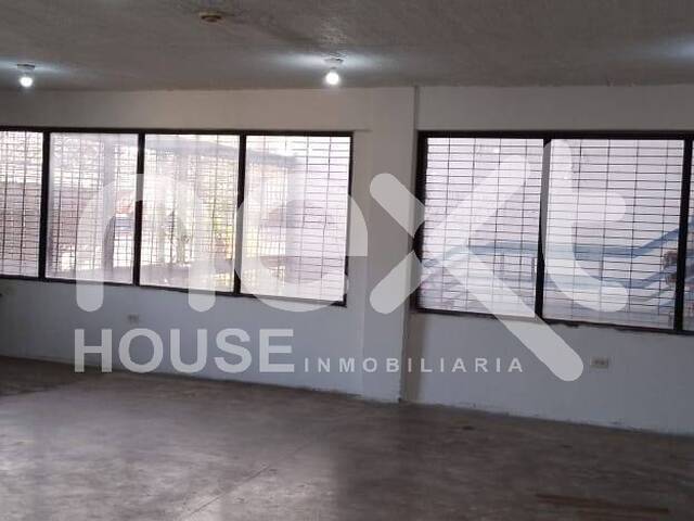 LOCAL COMERCIAL para Alquiler en Maracaibo - 3