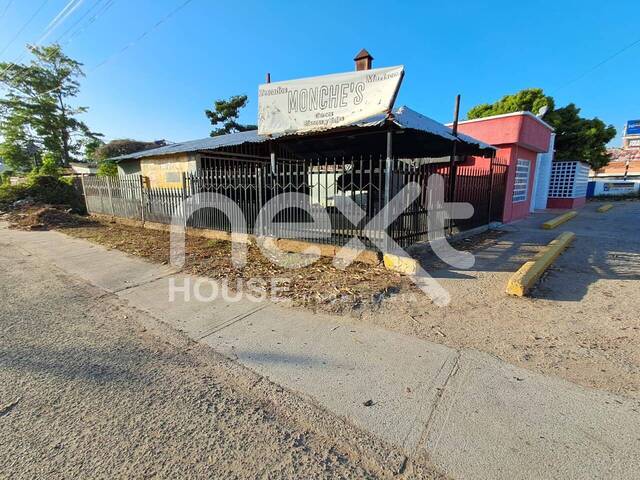 LOCAL COMERCIAL para Alquiler en Ciudad Ojeda - 2