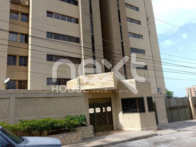 #4400 - APARTAMENTO para Alquiler en Maracaibo - V - 1