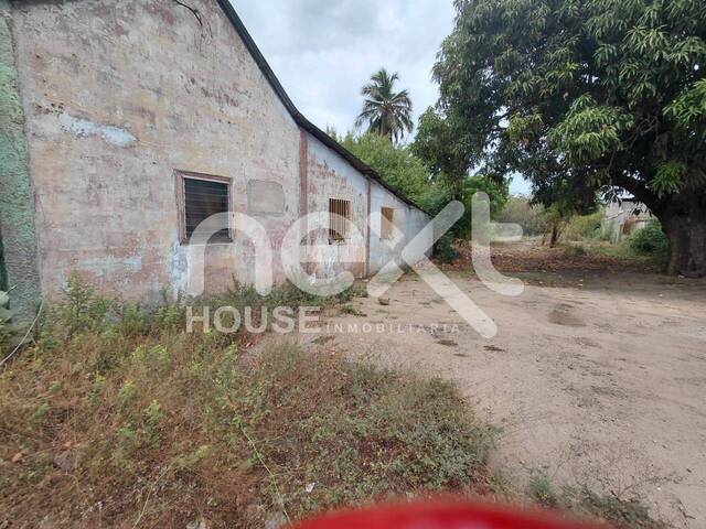 TERRENO para Venta en Cabimas - 3