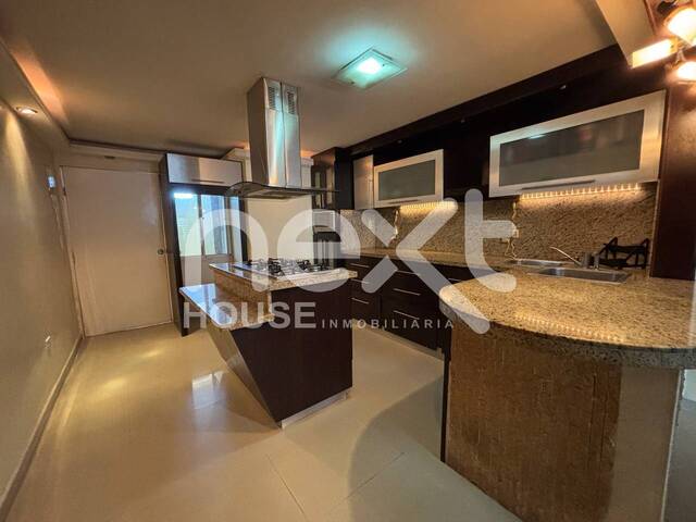 TOWNHOUSE para Venta en Maracaibo - 2