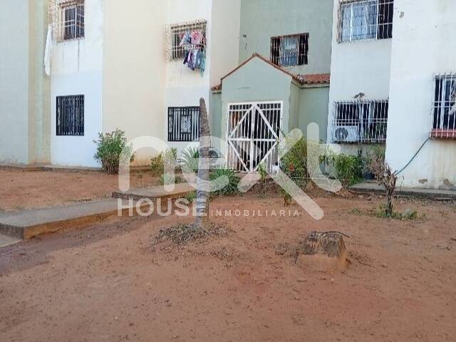 APARTAMENTO para Venta en Maracaibo - 2