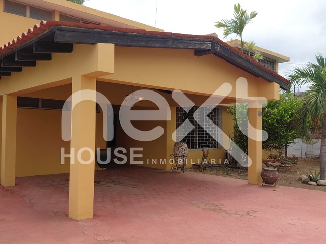 #4439 - CASA COMERCIAL para Alquiler en Maracaibo - V - 1