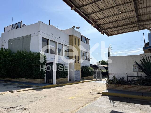 #4909 - EDIFICIO COMERCIAL para Venta en Maracaibo - V - 3