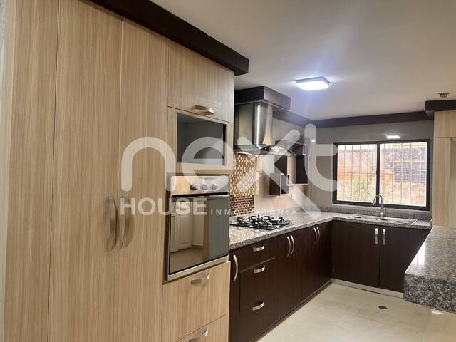 #4924 - APARTAMENTO para Venta en Maracaibo - V - 3