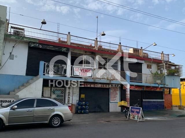 #4936 - LOCAL COMERCIAL para Venta en Maracaibo - V - 1