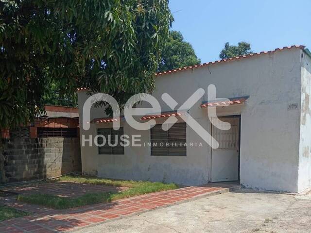 #4946 - CASA para Venta en Maracaibo - V - 2