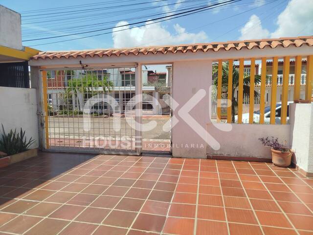 #4955 - CASA para Venta en Maracaibo - V - 1