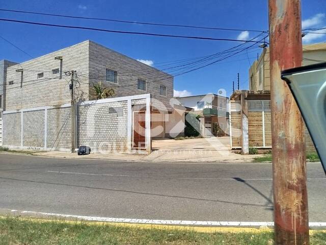 #4957 - TOWNHOUSE para Venta en Maracaibo - V - 2