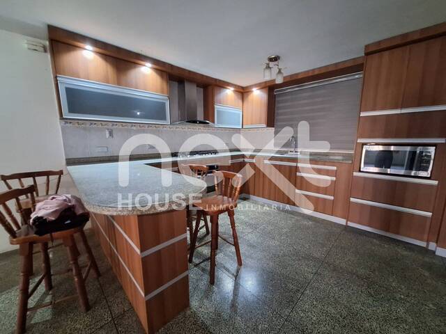 #4954 - TOWNHOUSE para Alquiler en Ciudad Ojeda - V - 1