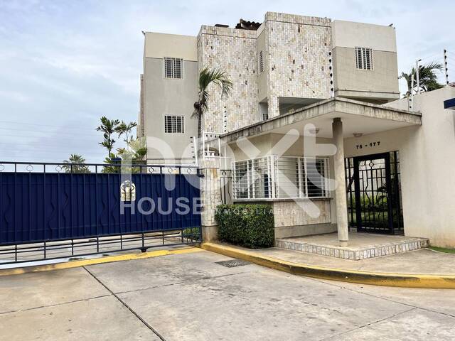 #4978 - TOWNHOUSE para Venta en Maracaibo - V - 1