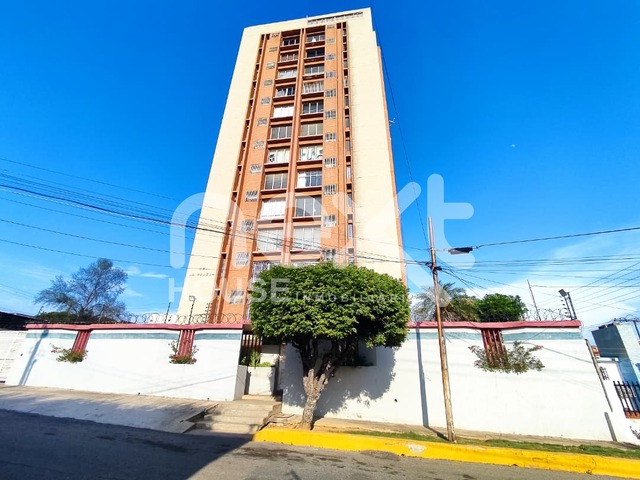 #4979 - APARTAMENTO para Alquiler en Maracaibo - V - 1
