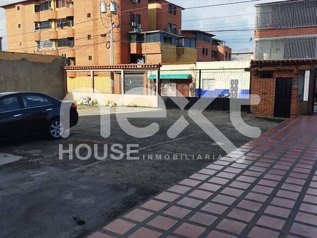 #5034 - LOCAL COMERCIAL para Venta en Barquisimeto - K - 2
