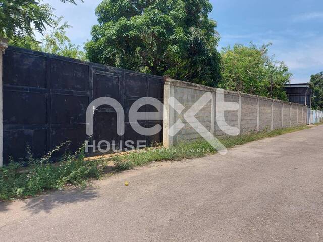 #2554 - TERRENO para Venta en Ciudad Ojeda - V - 3