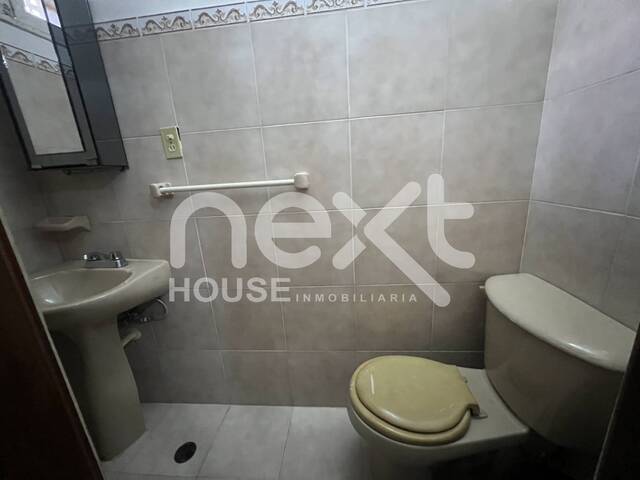 APARTAMENTO para Alquiler en Ciudad Ojeda - 4