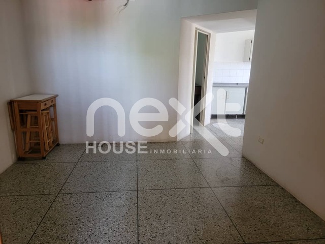 APARTAMENTO para Alquiler en Ciudad Ojeda - 4
